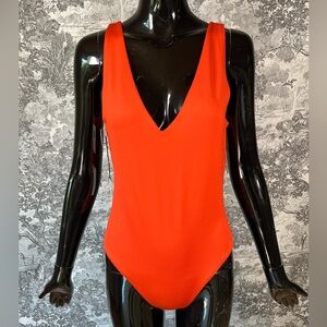 Babaton Contour Deep V-Neck Bodysuit